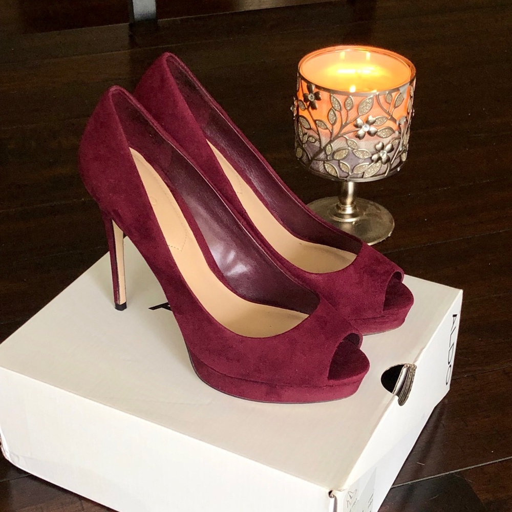 Aldo Wine Heels Size 7. Only worn once!